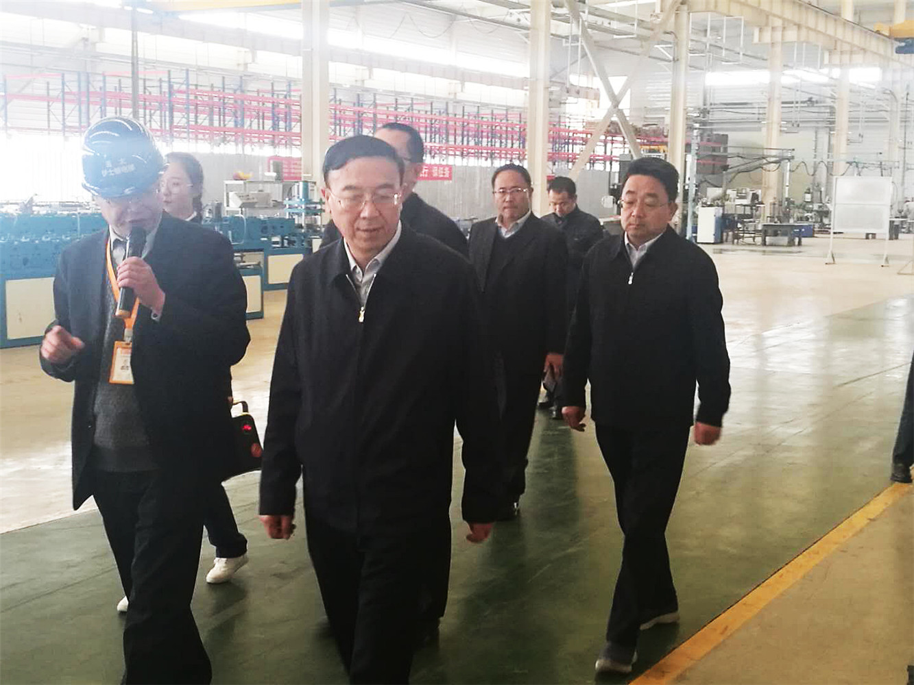 甘肃省副省长李沛兴旅行考察兰州新区BG视讯伊士顿电梯厂